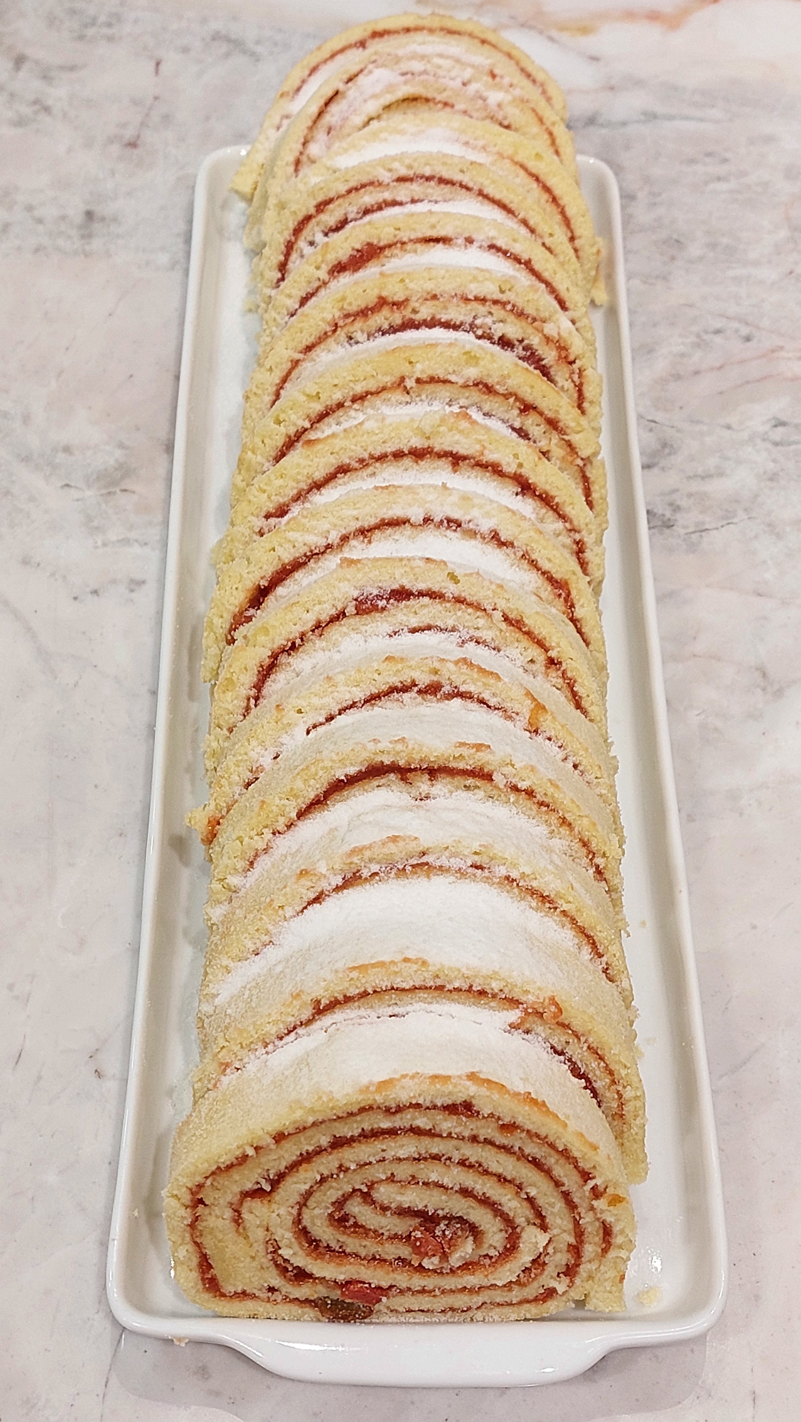 BOLO DE ROLO